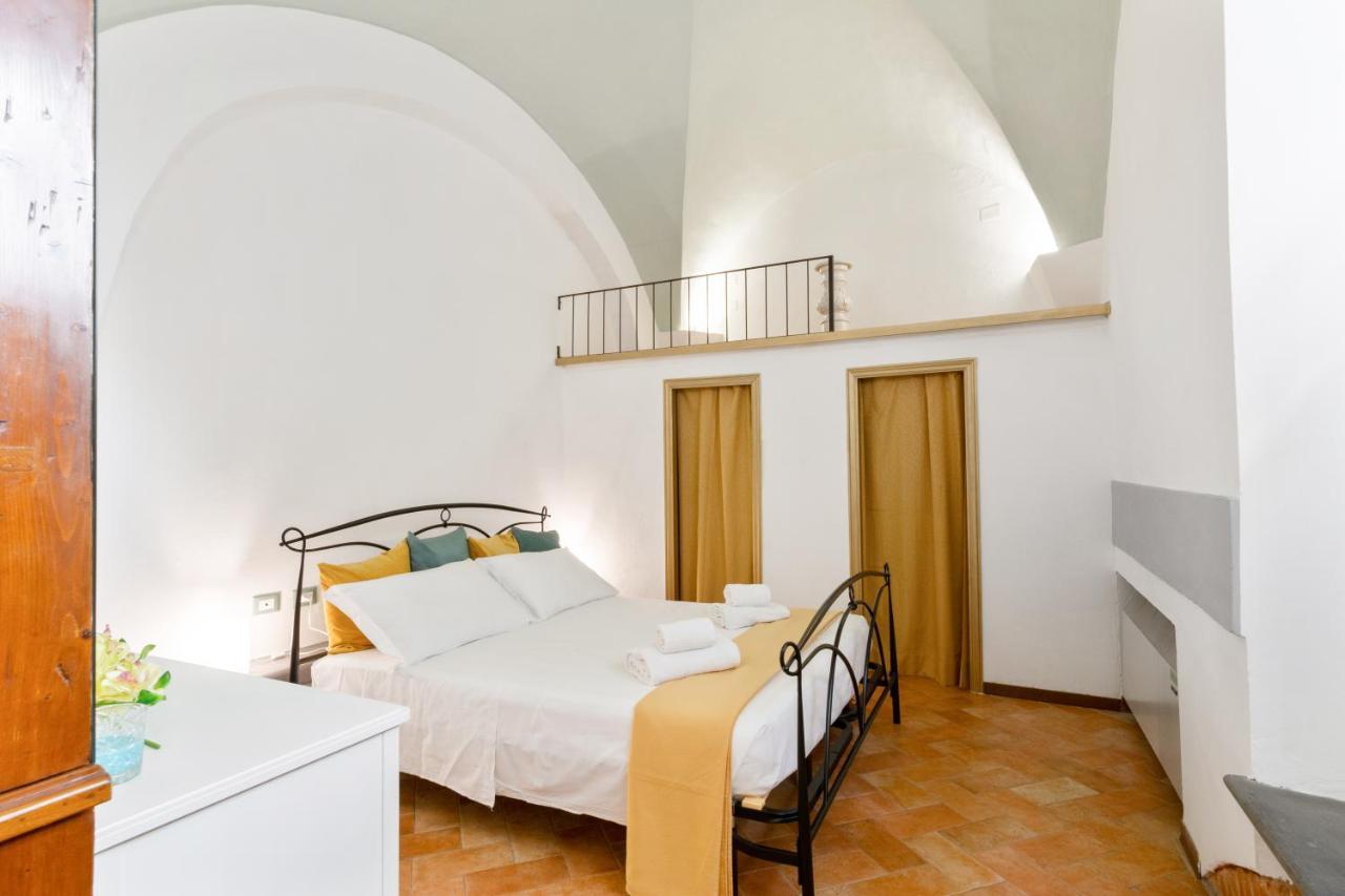 Le Tre Volte - Mercato Charming Loft Apartment *