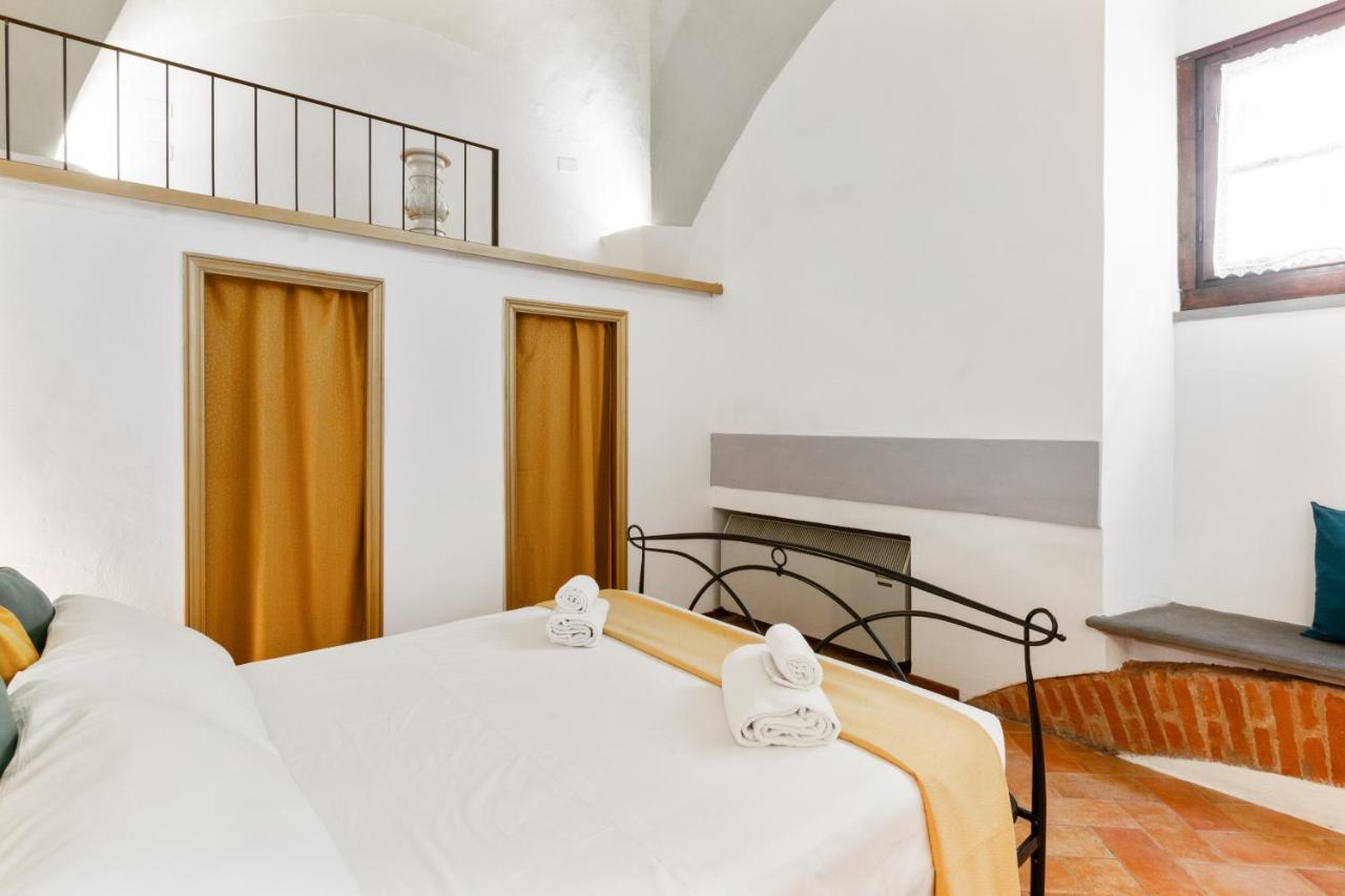 Le Tre Volte - Mercato Charming Loft Apartment *